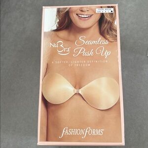Nubra Fashion Forms Seamless Push Up backless Strapless Bra NIB